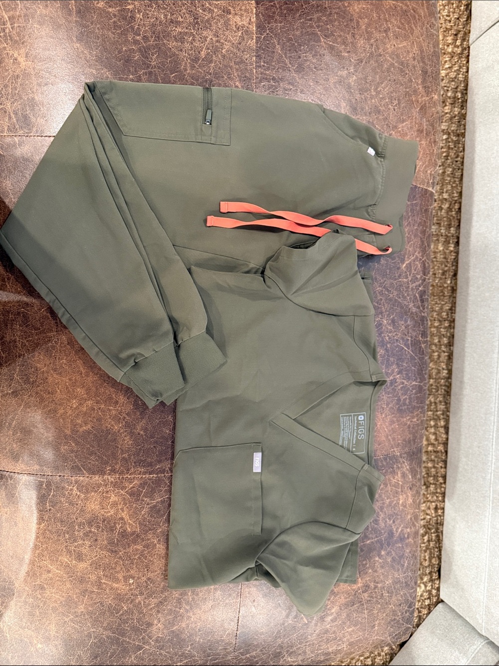 Figs womens Spruce Green Scrub Set with Contrasting Drawstrings